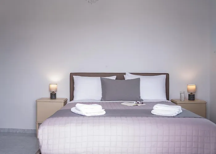 Anna With Panoramic Sea Views